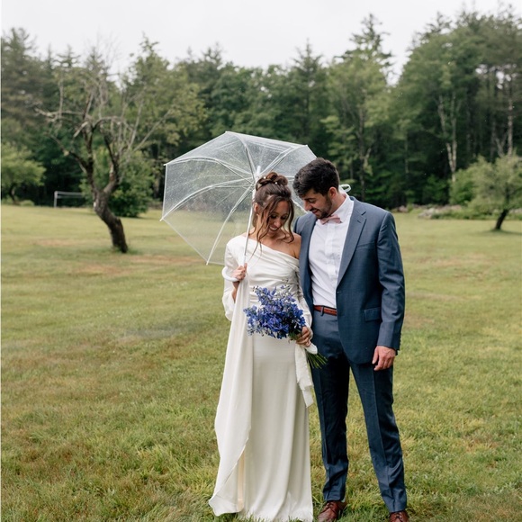 Grace Loves Lace Wedding Dress - Picture 3 of 5